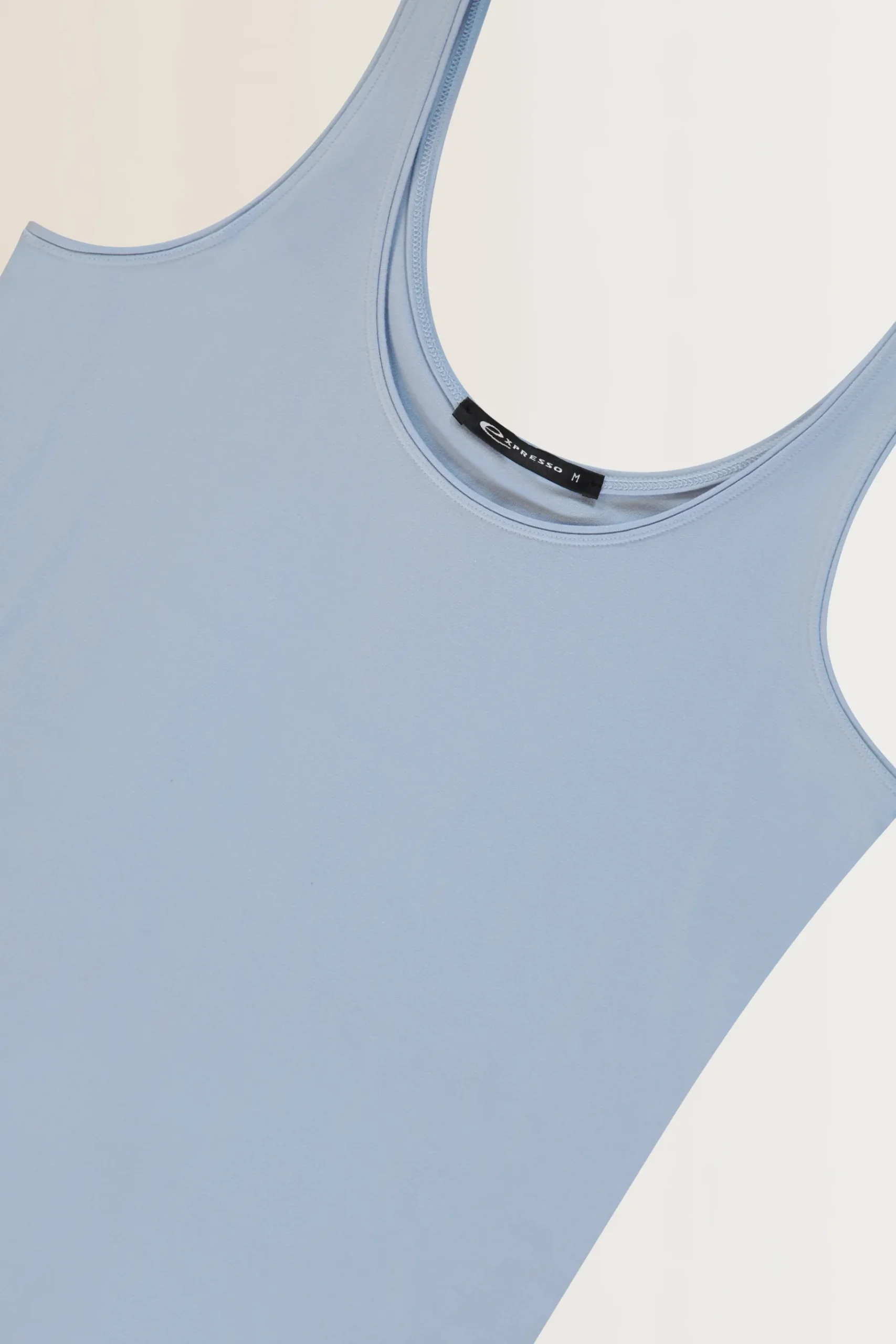 Expresso Tops^Top BLEU